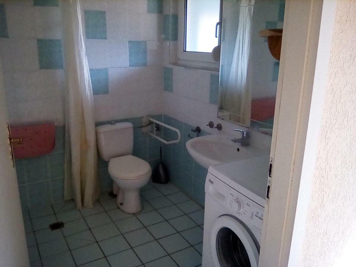 Les Gites Du Lindenberg Dambach Exteriör bild